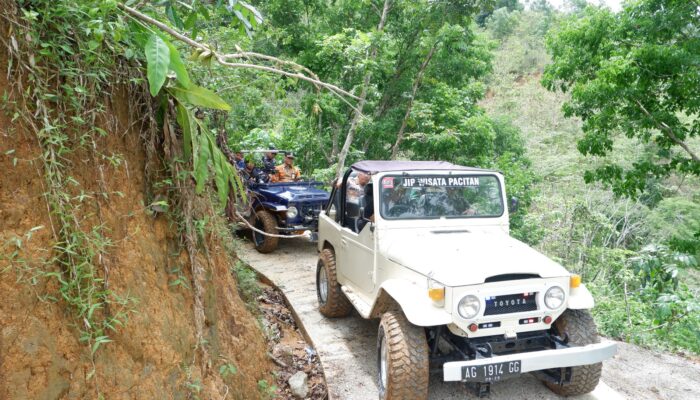 Irup Kadispotdirga Didampingi Dansatgas TMMD 126 Kodim Bersama Forkopimda Tinjau Lokasi Fisik