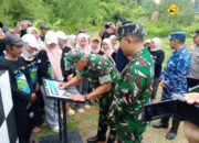 Danrem Tinjau Penanaman Mangrove di Watu Meja Desa Kembang Pacitan