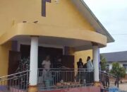 Gereja EBENHAIZER Dipenuhi Jamaah